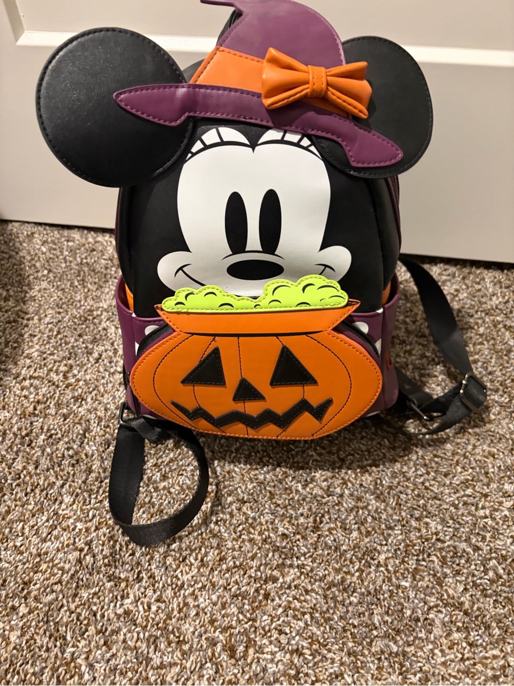 Disney Minnie Witch Loungefly Mini Backpack (Read)